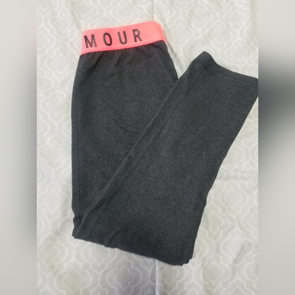 Under Armour Leggings Size Small EUC - Picture 2 of 2